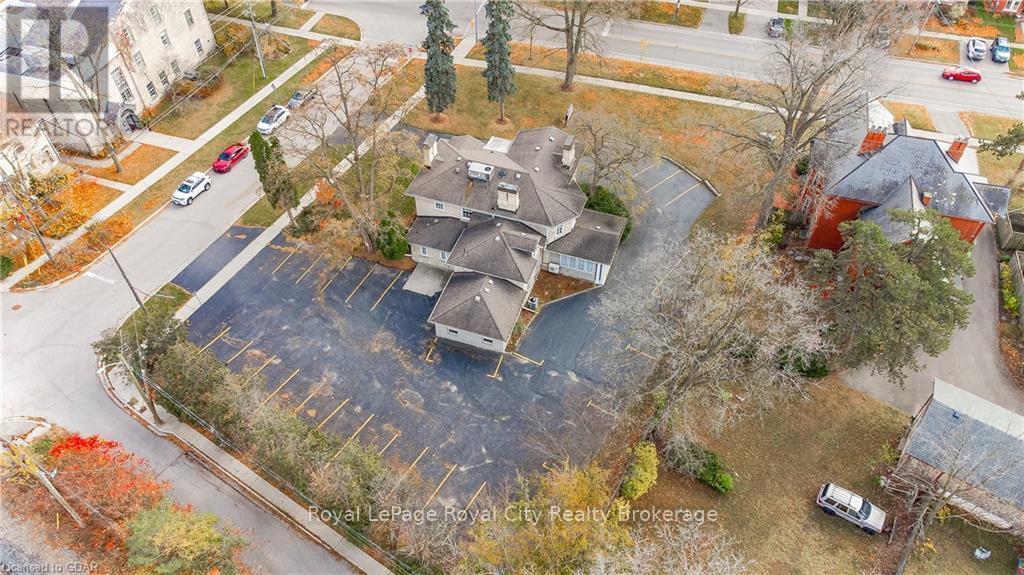 












25 WATERLOO AVENUE

,
Guelph (Downtown),




Ontario
N1H3H4

