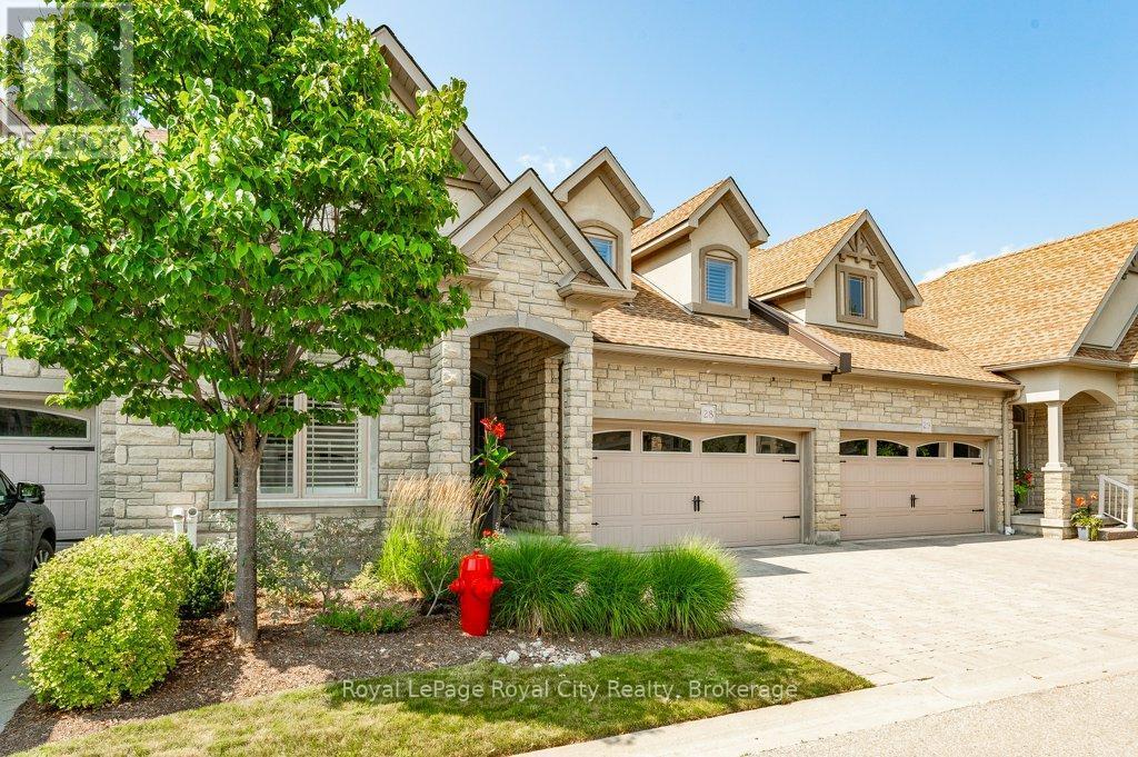 












28 - 19 SIMMONDS DRIVE

,
Guelph (Victoria North),




Ontario
N1E0H4

