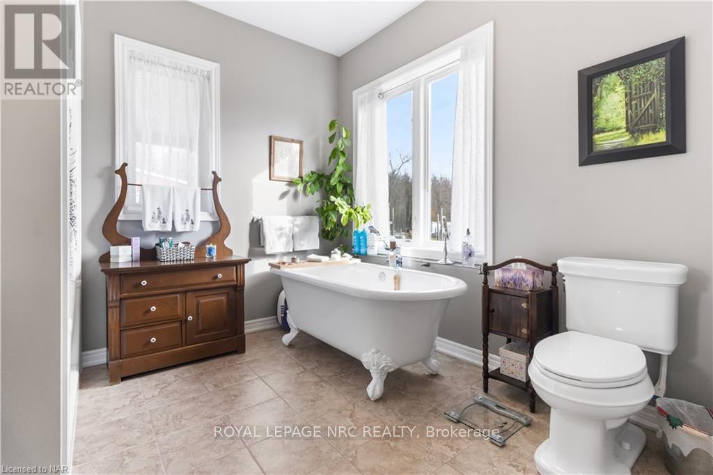 












4511 MILLER ROAD

,
Port Colborne (Bethel),




Ontario
L3B5N7

