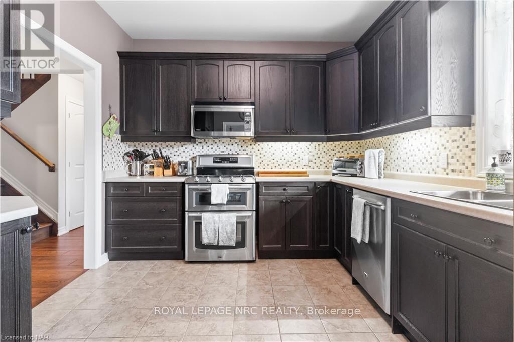 












4511 MILLER ROAD

,
Port Colborne (Bethel),




Ontario
L3B5N7

