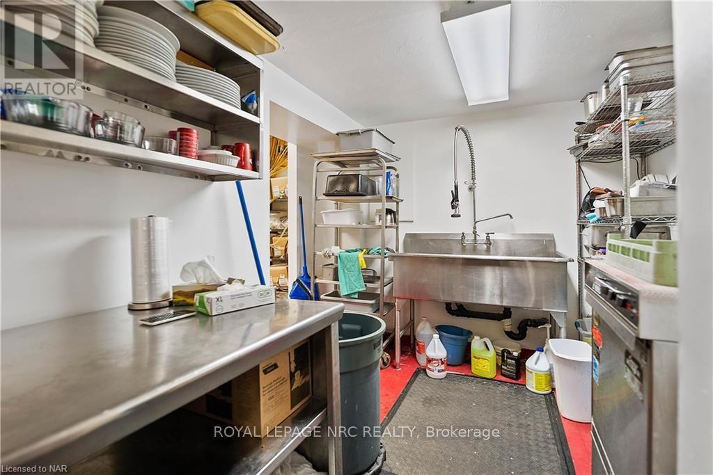 












3879 REBSTOCK ROAD

,
Fort Erie (Crystal Beach),







Ontario
L0S1B0

