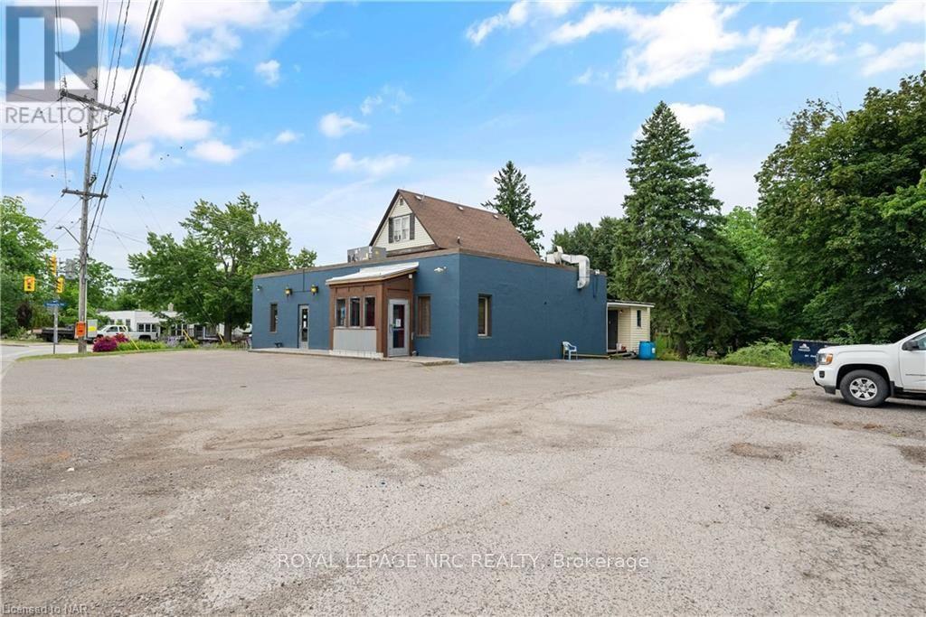 












3879 REBSTOCK ROAD

,
Fort Erie (Crystal Beach),







Ontario
L0S1B0

