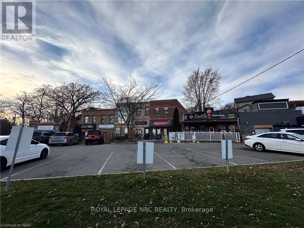 












3 PEEL STREET

,
St. Catharines (Port Dalhousie),







Ontario
L2N5A1

