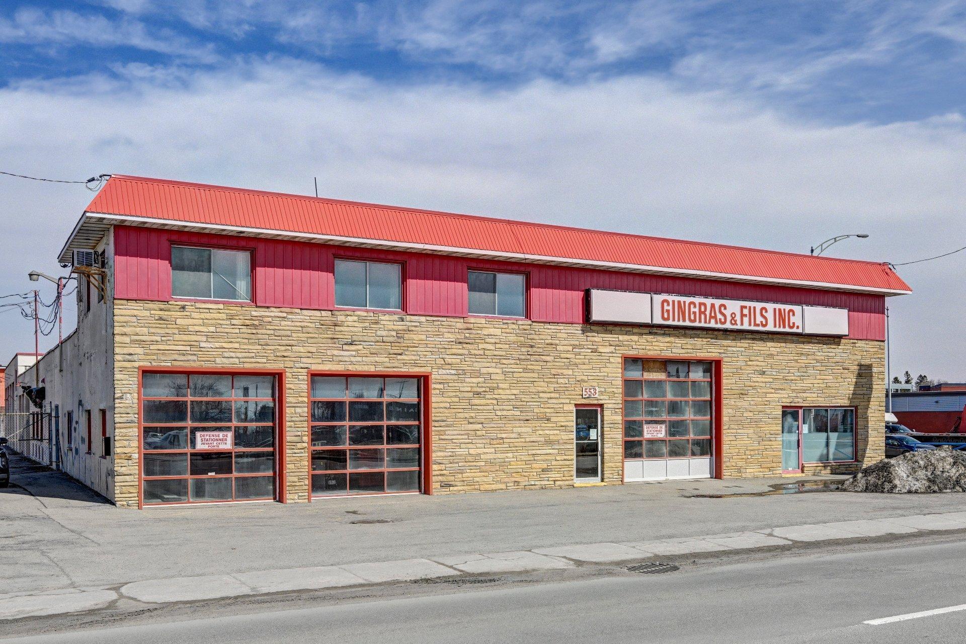 









547

 - 553


Boul. des Laurentides

,
Saint-Jérôme,




QC
J7Z4M4


