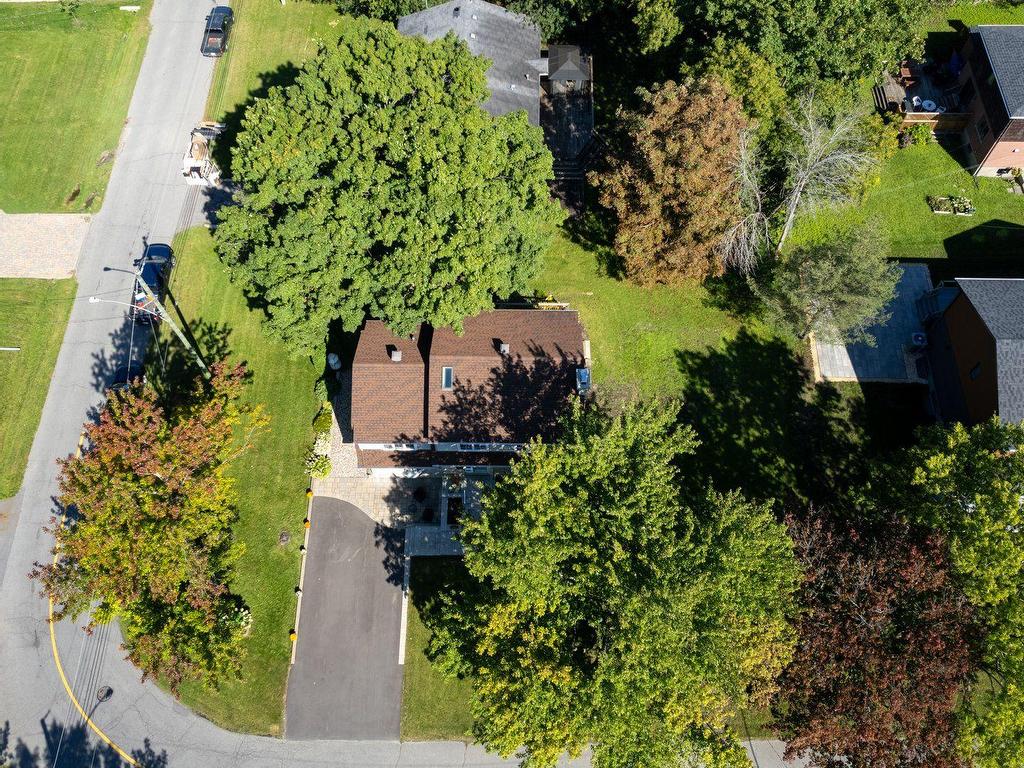 









59


Rue Maryvale

,
Beaconsfield,




QC
H9W3P4

