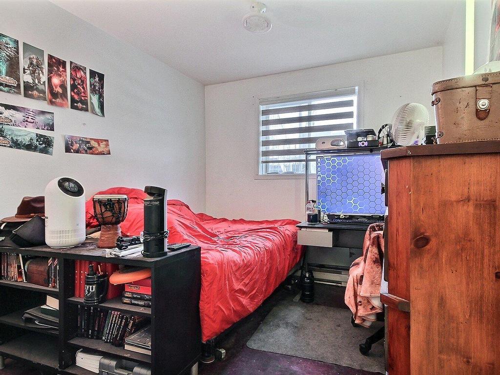 









104


Rue Gaby-Bernier

,
Chambly,




QC
J3L5T6

