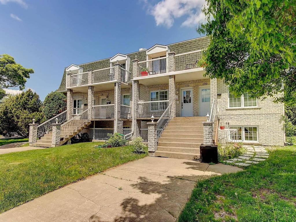 









104


Rue Gaby-Bernier

,
Chambly,




QC
J3L5T6

