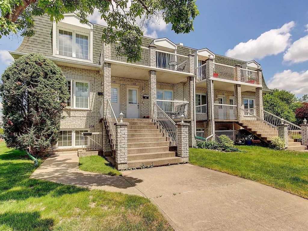 









104


Rue Gaby-Bernier

,
Chambly,




QC
J3L5T6


