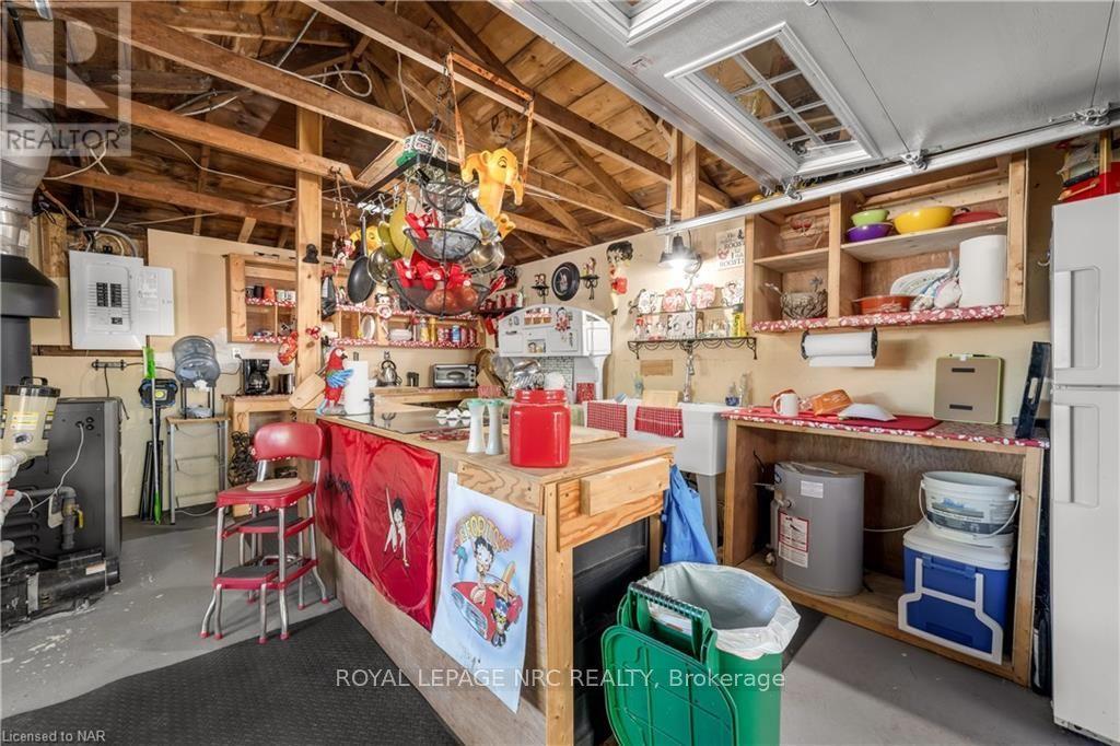 












8 HOOVER POINT LANE

,
Haldimand,




Ontario
N0A1P0

