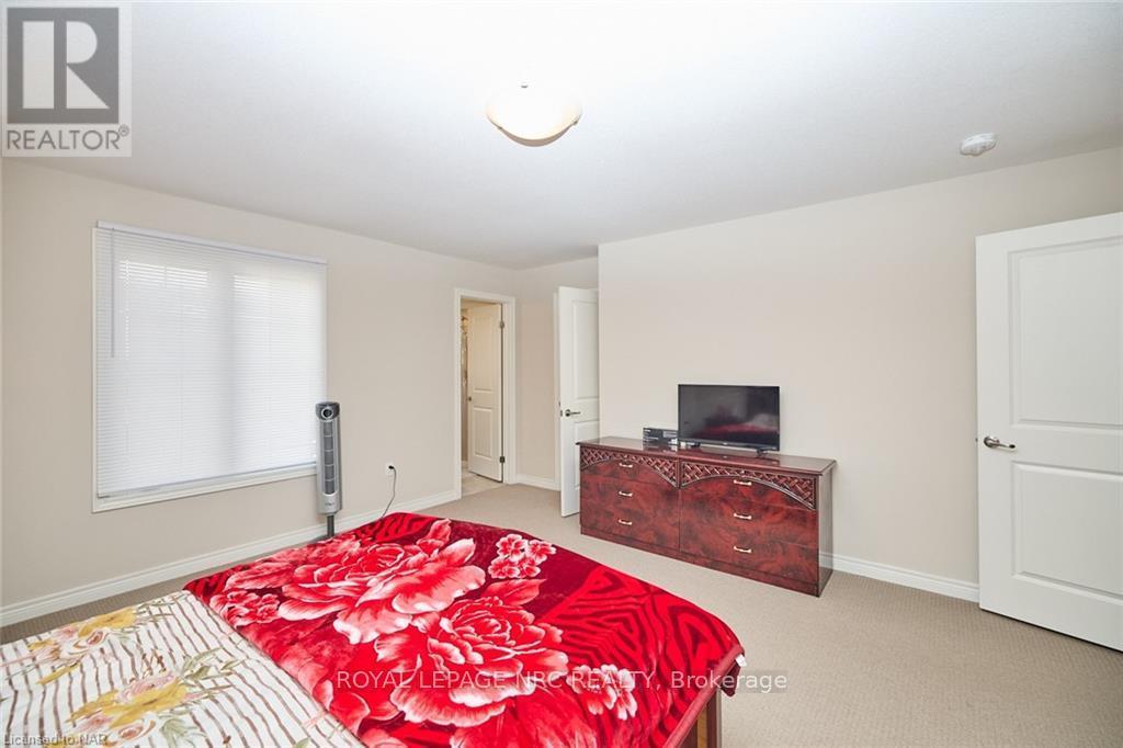 












130 ACACIA ROAD

,
Pelham (Fonthill),




Ontario
L0S1E6

