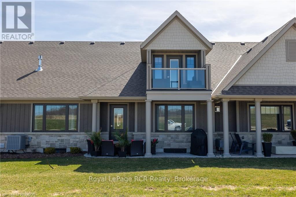 












133 HAWTHORN CRESCENT

,
Georgian Bluffs,




Ontario
N0H1S0

