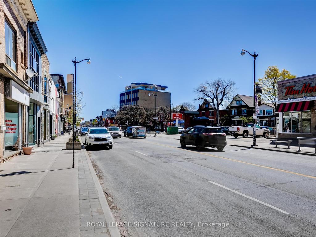 









3142


Dundas

Street West,
Toronto,




ON
M6P 2A1

