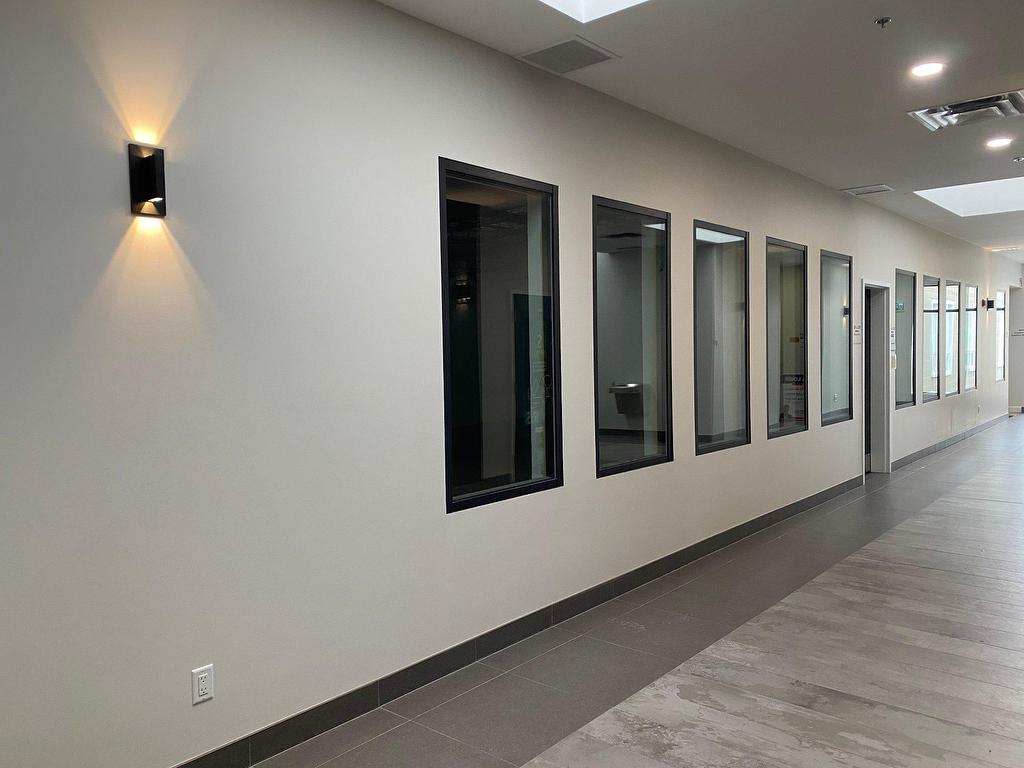 









72


Rue de la Gare

, 206,
Saint-Jérôme,




QC
J7Z2B8

