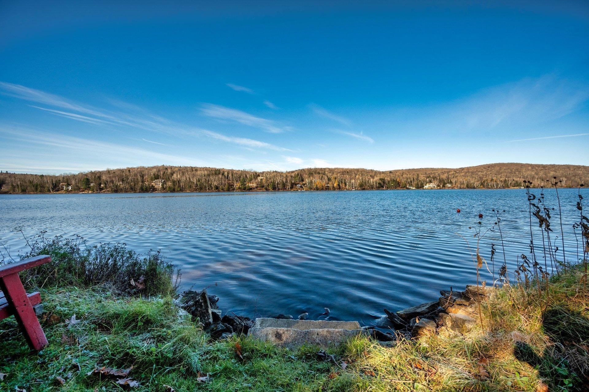 









76

 - 2


Ch. du Lac-Chaud

,
La Macaza,




QC
J0T1R0

