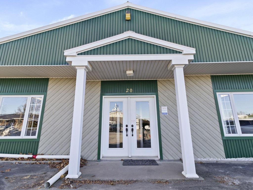 









20


Rue Patenaude

,
Saint-Isidore,




QC
J0L2A0

