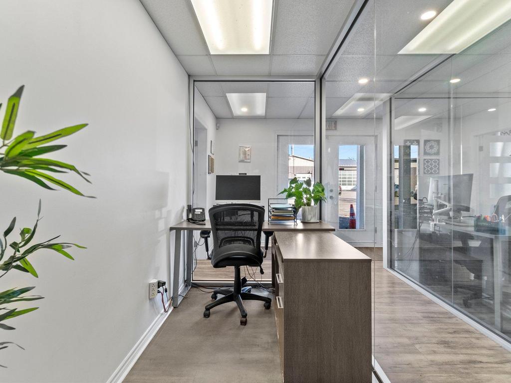 









20


Rue Patenaude

,
Saint-Isidore,




QC
J0L2A0

