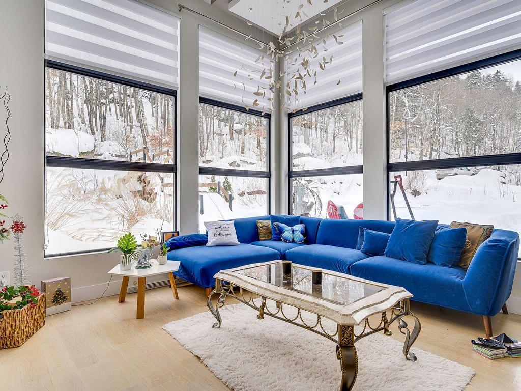 









4109


Rue de la Paroi

,
Sainte-Adèle,




QC
J8B0E7

