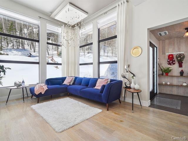 









4109


Rue de la Paroi

,
Sainte-Adèle,




QC
J8B0E7

