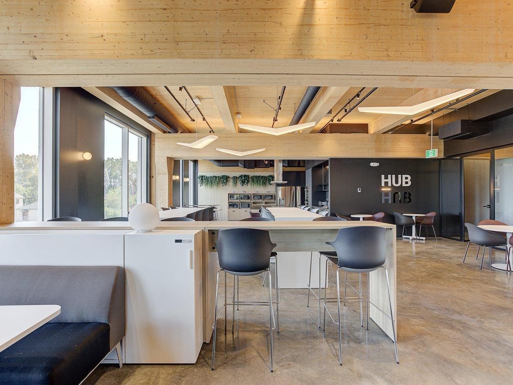 









2


Boul. du Curé-Labelle

, 202B,
Sainte-Thérèse,




QC
J7E2W9

