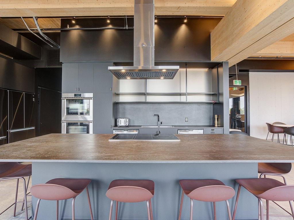 









2


Boul. du Curé-Labelle

, 202B,
Sainte-Thérèse,




QC
J7E2W9


