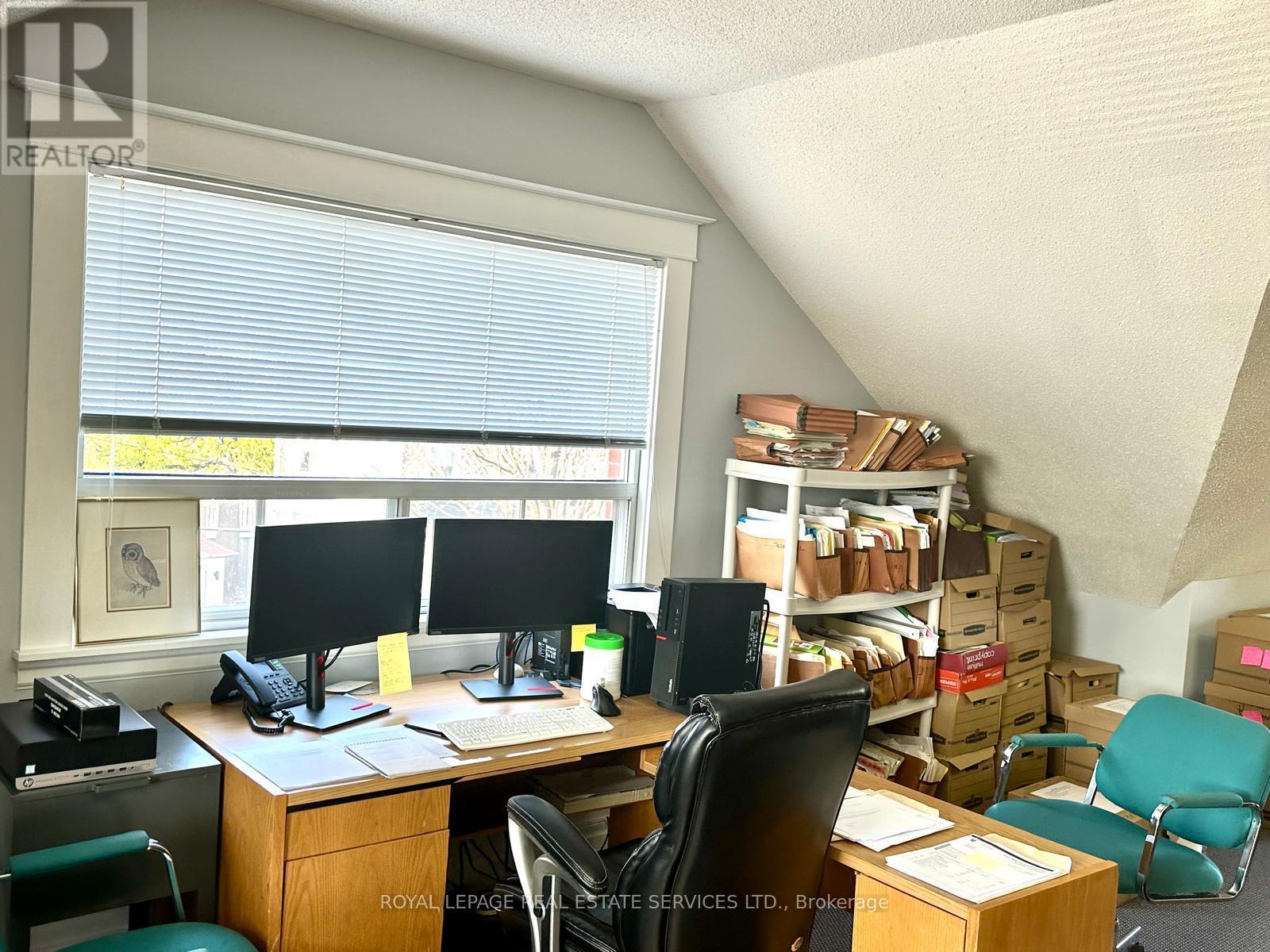 












3RD FL - 268 MAIN STREET N

,
Brampton,




Ontario
L6V1P5

