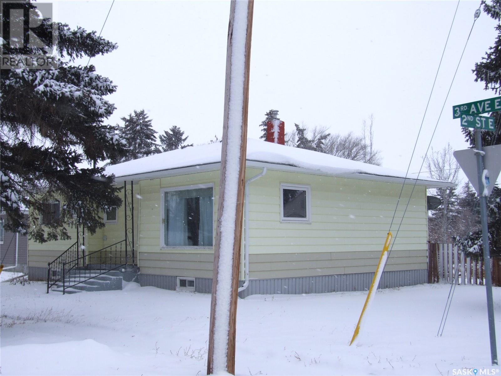 












311 3rd AVENUE E

,
Leader,




Saskatchewan
S0N1H0

