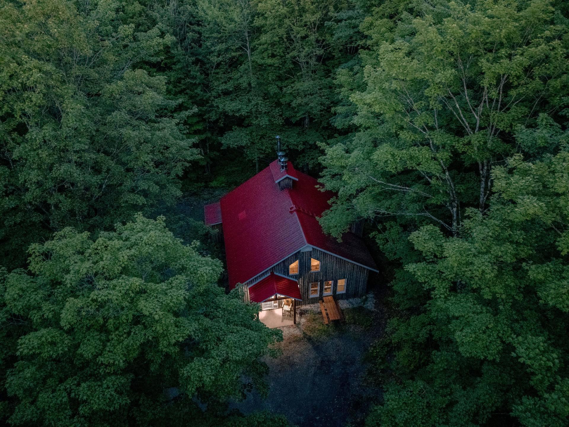 









61Y


Ch. Bonnaly

,
Orford,




QC
J1X6L3

