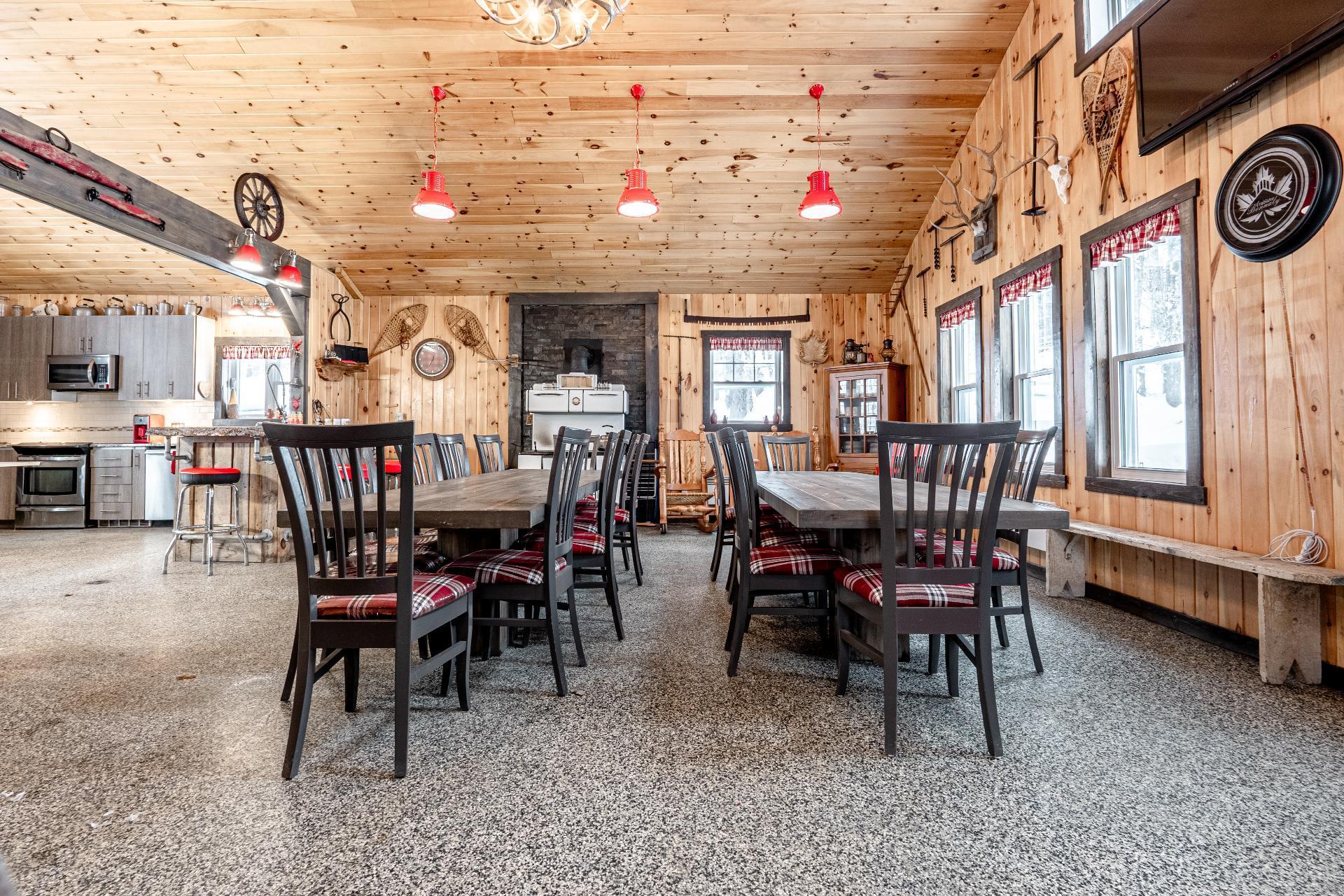 









61Y


Ch. Bonnaly

,
Orford,




QC
J1X6L3

