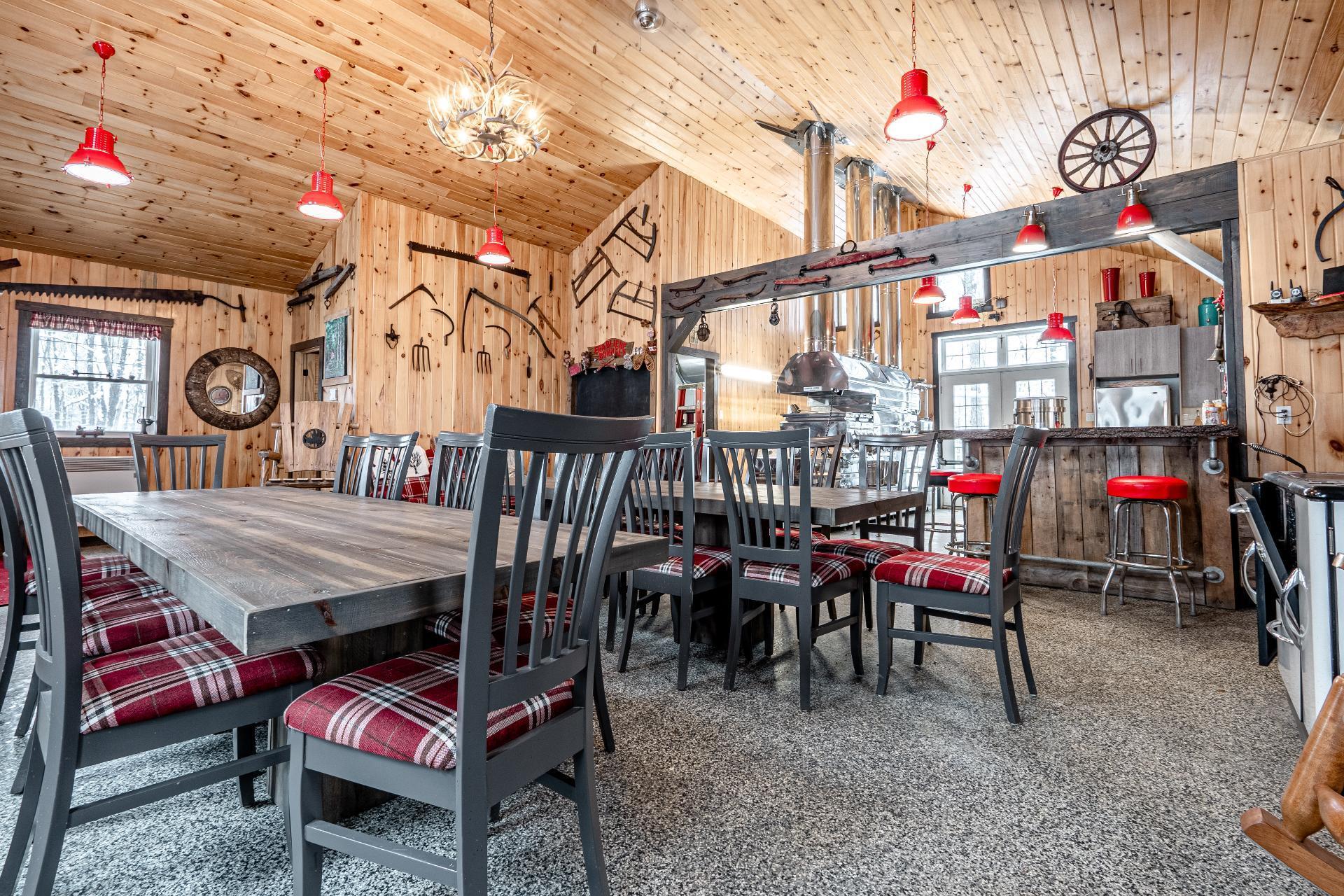 









61Y


Ch. Bonnaly

,
Orford,




QC
J1X6L3


