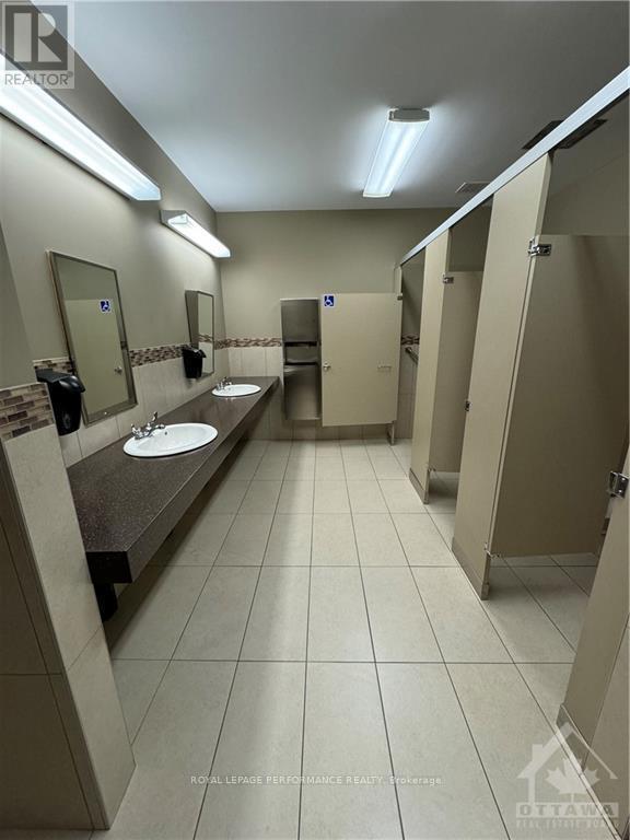 












200 - 4471 INNES ROAD

,
Ottawa,




Ontario
K4A1A7

