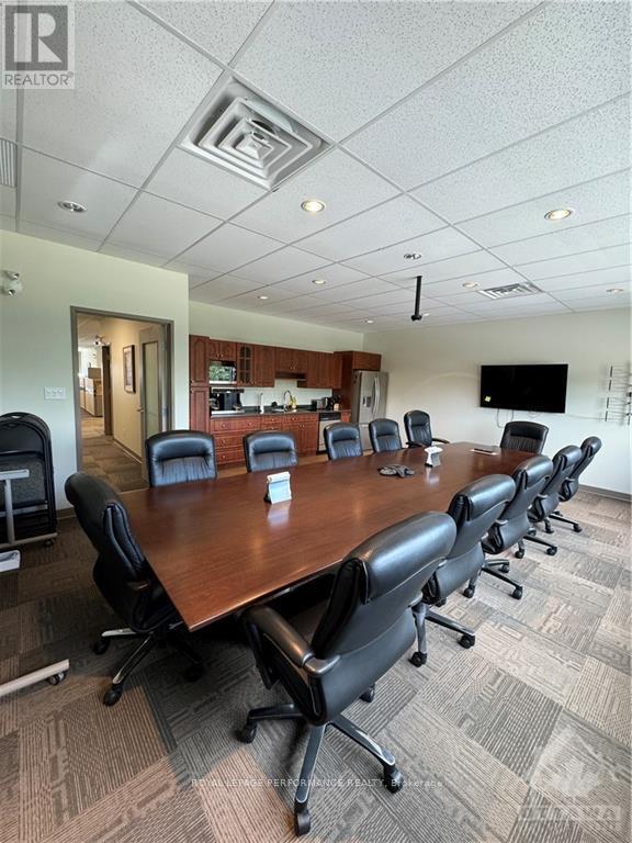 












200 - 4471 INNES ROAD

,
Ottawa,




Ontario
K4A1A7

