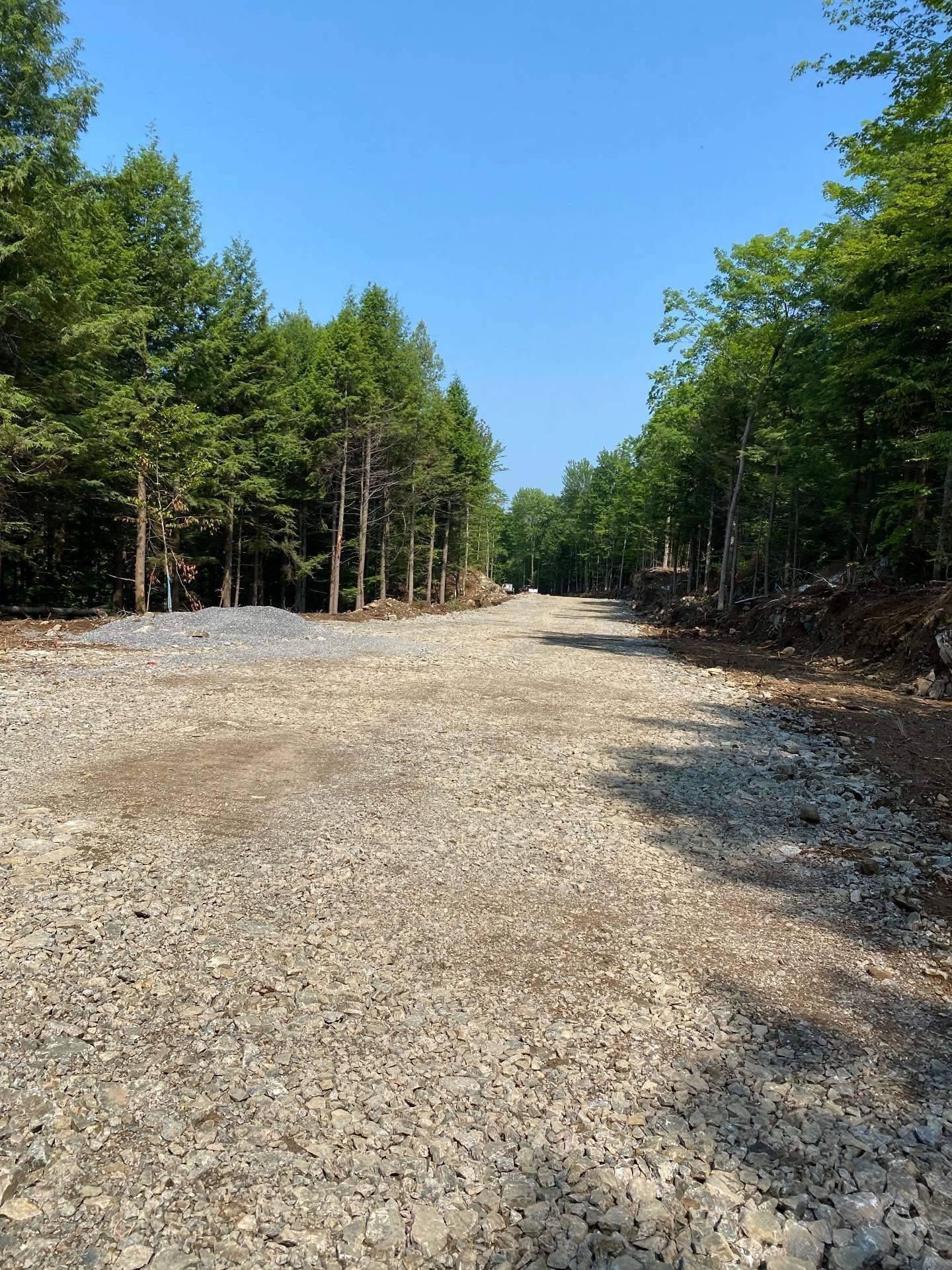 












Rue Colin-Shaw

,
Saint-Hippolyte,







QC
J8A1A5

