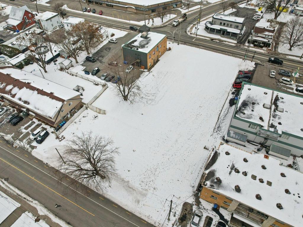 









907


Rue St-Joseph

,
Mercier,







QC
J6R2K9

