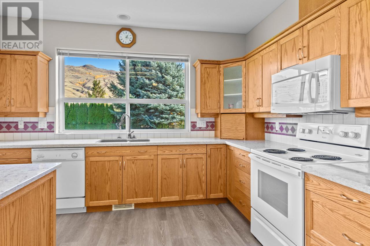 












650 HARRINGTON Road Unit# 76

,
Kamloops,




British Columbia
V2B6T7

