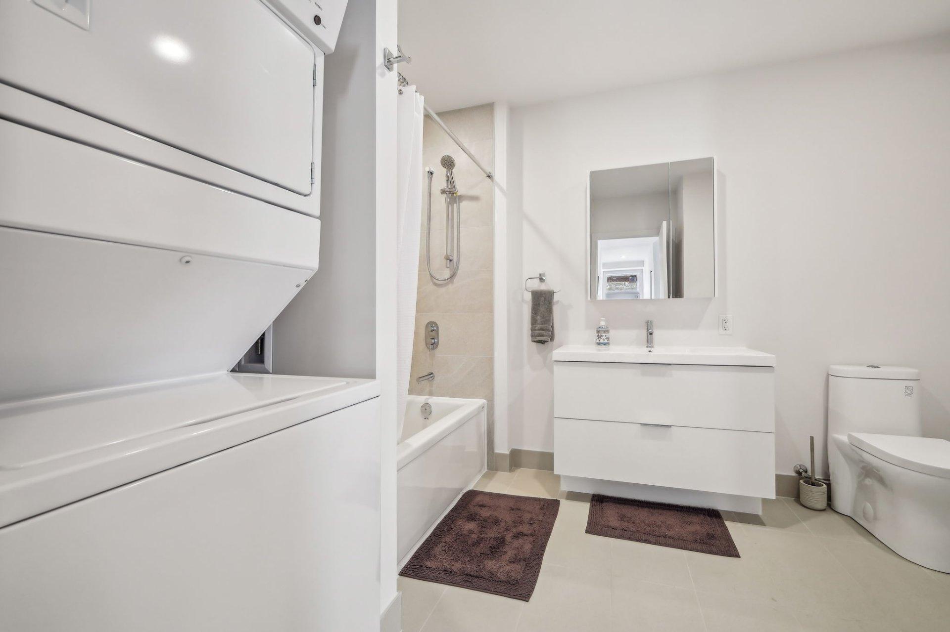









570


Rue du Ruisseau

, 202,
Mont-Tremblant,




QC
J8E0S6

