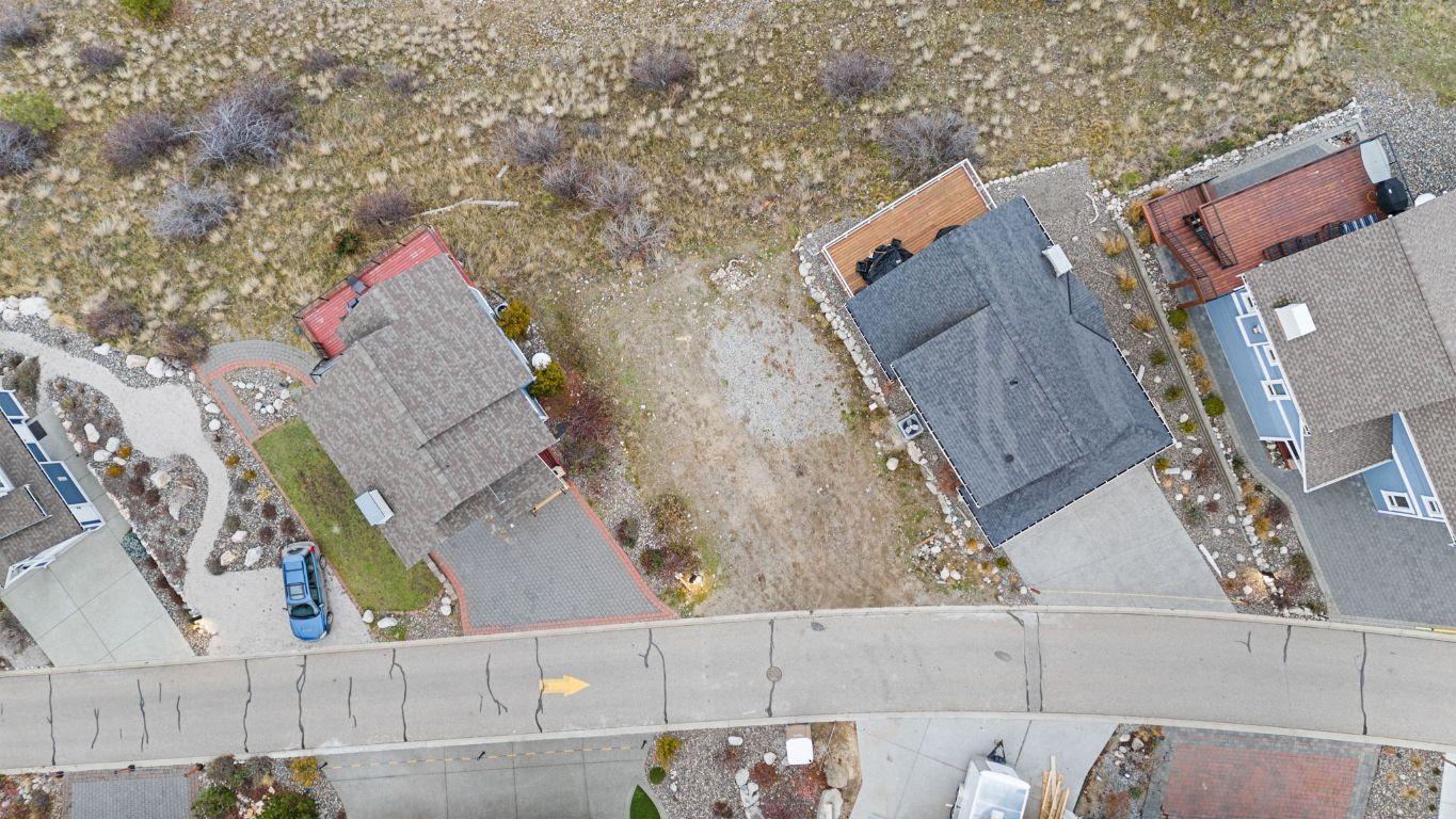 









6941


Barcelona

Drive,
Kelowna,







BC
V1Z 3R8

