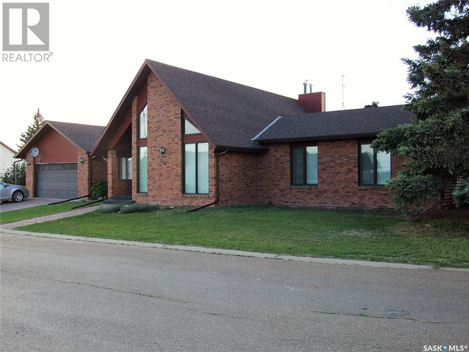 












316 8th STREET W

,
Leader,




Saskatchewan
S0N1H0

