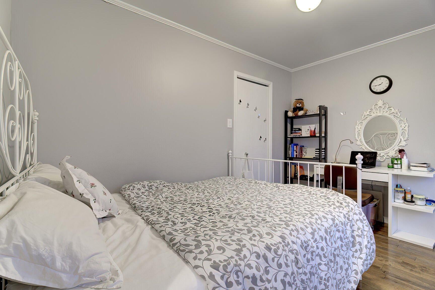 









1185


Place Santerre

,
Brossard,




QC
J4X1X3

