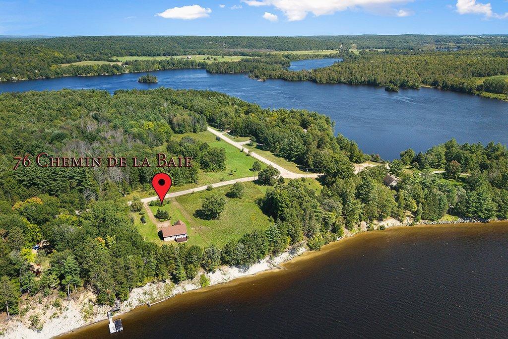 









76


Ch. de la Baie

,
L'Île-du-Grand-Calumet,




QC
J0X1J0

