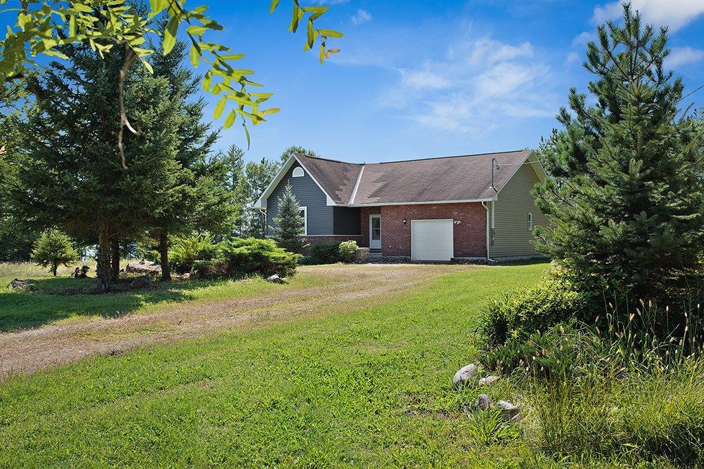 









76


Ch. de la Baie

,
L'Île-du-Grand-Calumet,




QC
J0X1J0

