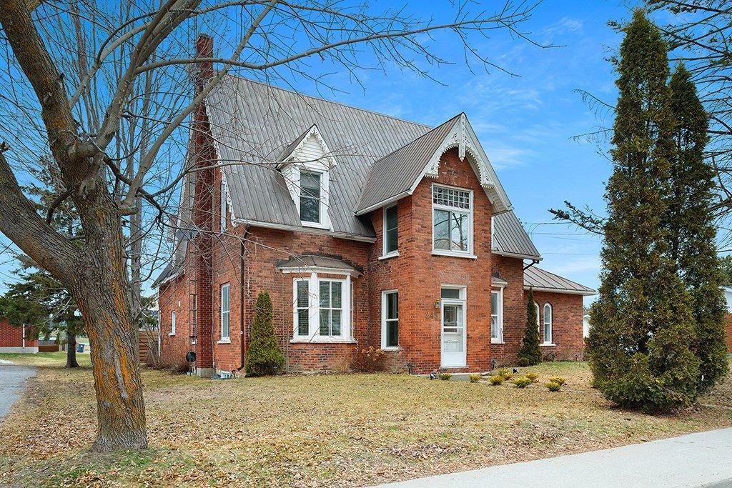 









245


Rue Main

,
Shawville,




QC
J0X2Y0

