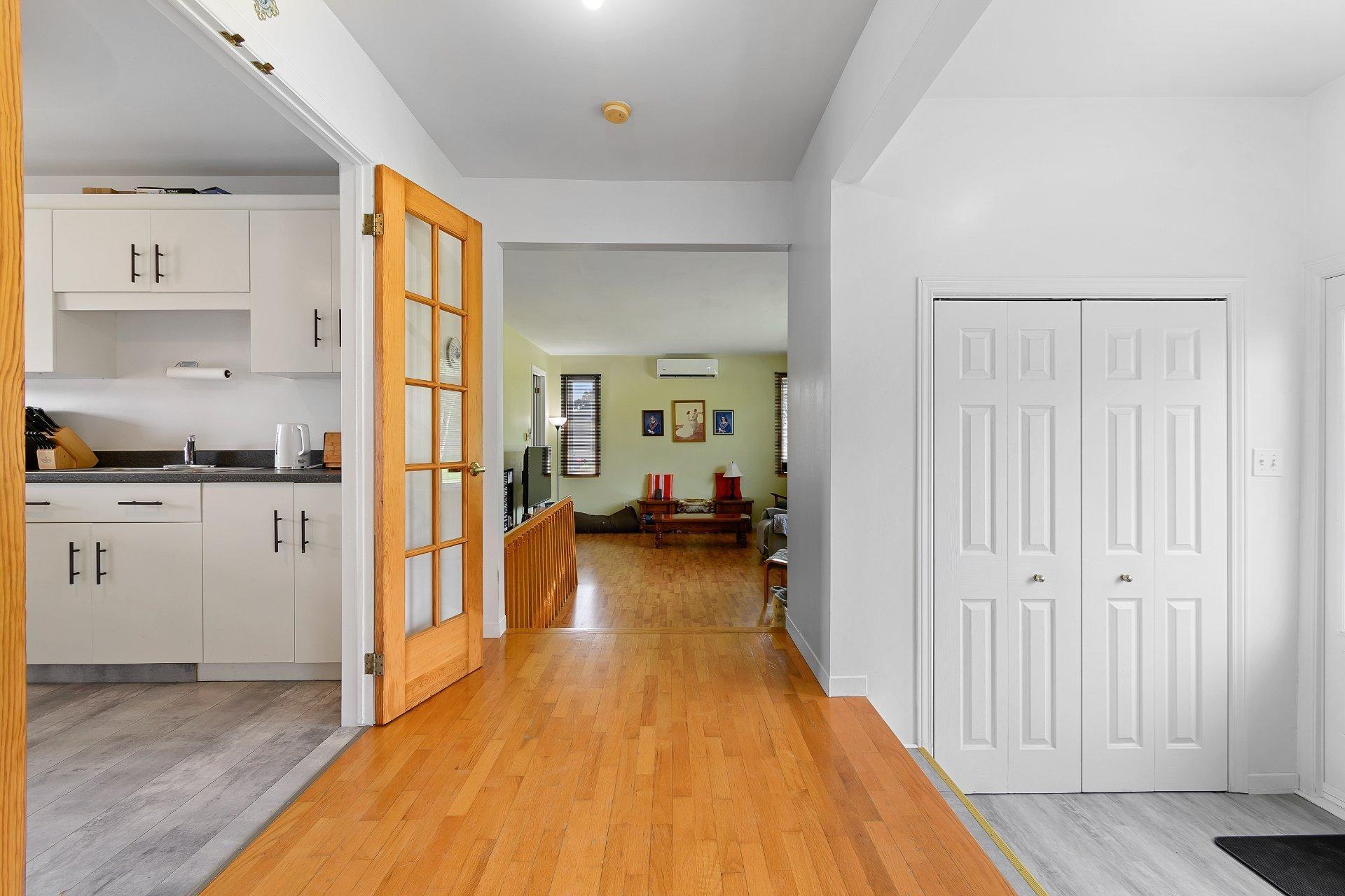 









6


Rue Robert

,
Mansfield-et-Pontefract,




QC
J0X1R0


