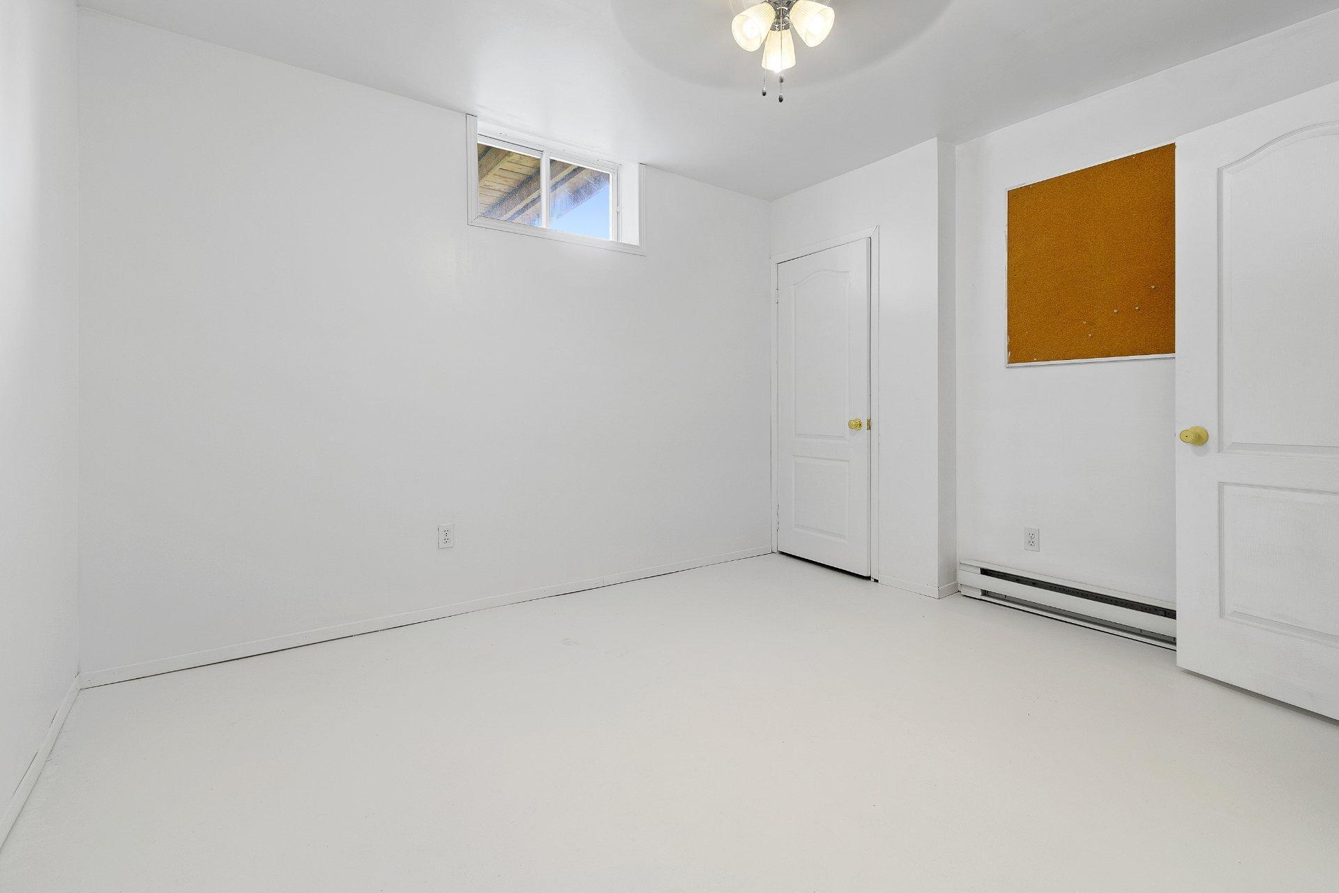 









6


Rue Robert

,
Mansfield-et-Pontefract,




QC
J0X1R0

