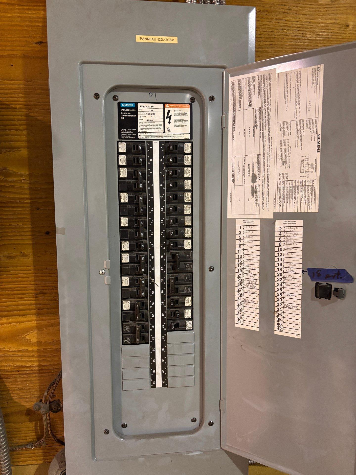 









1980


Boul. St-Elzear O.

, A,
Laval (Chomedey),




QC
H7L4A8

