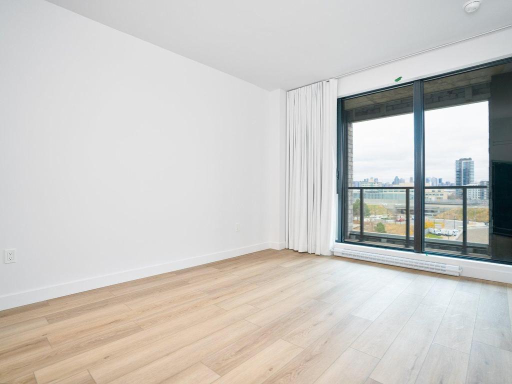 









1020


Rue Levert

, 510,
Montréal (Verdun/Île-des-Soeurs),




QC
H3E0G4

