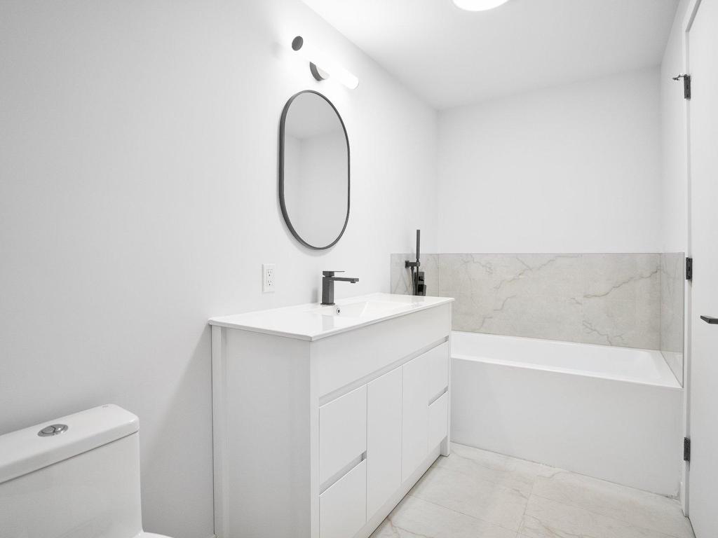 









1020


Rue Levert

, 510,
Montréal (Verdun/Île-des-Soeurs),




QC
H3E0G4

