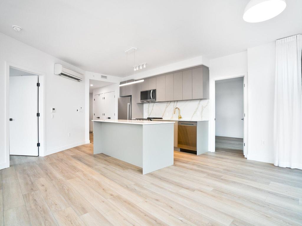 









1020


Rue Levert

, 510,
Montréal (Verdun/Île-des-Soeurs),




QC
H3E0G4

