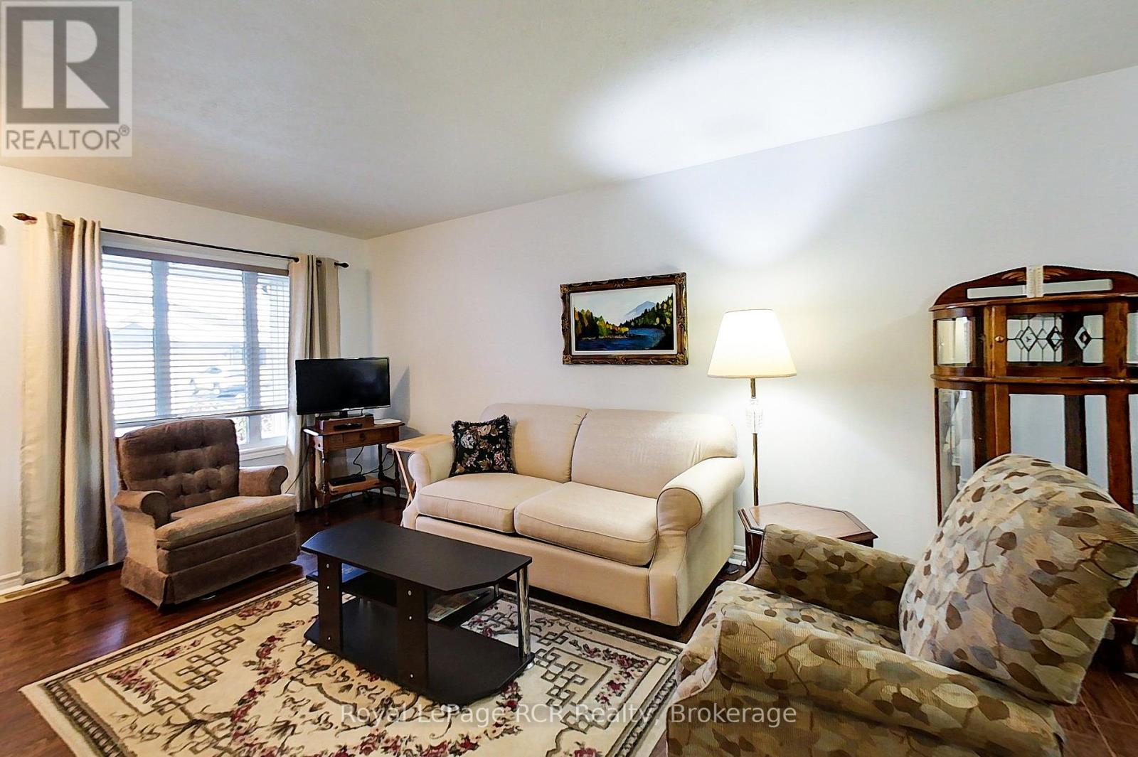 












3 - 302 PARK STREET W

,
West Grey,




Ontario
N0G1R0

