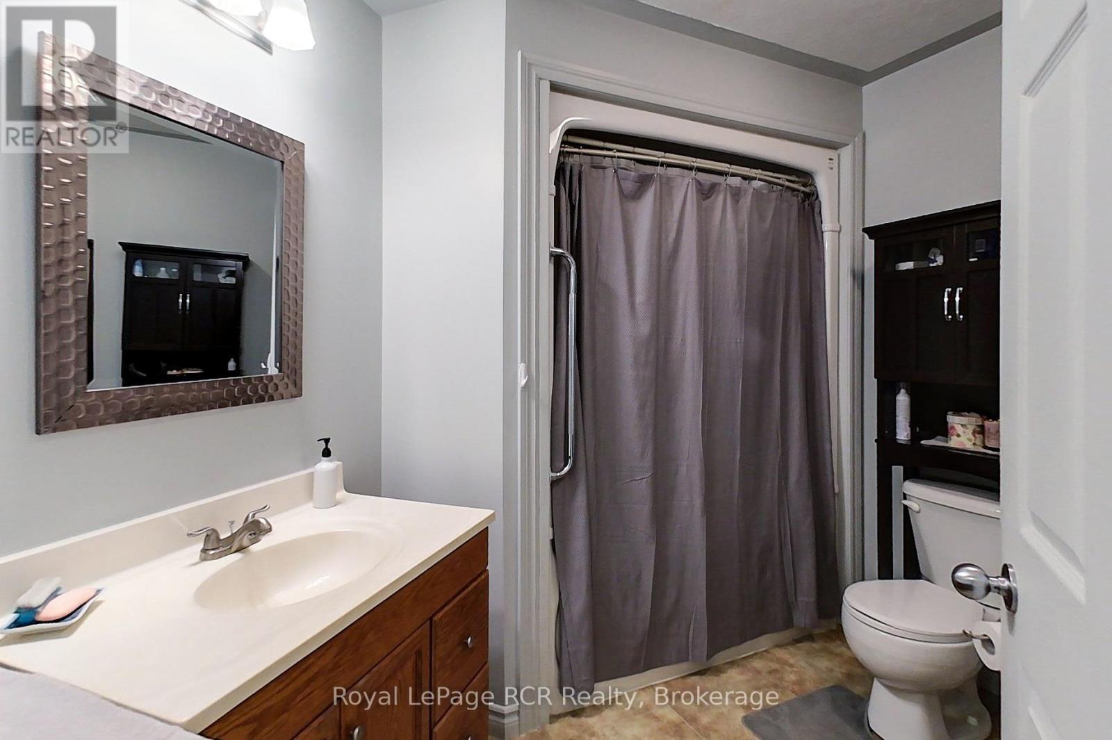 












3 - 302 PARK STREET W

,
West Grey,




Ontario
N0G1R0

