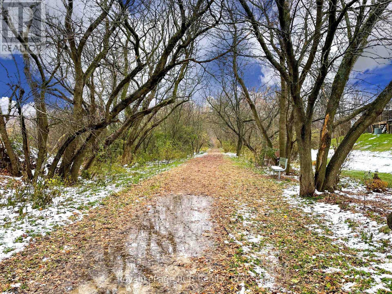 












3 - 302 PARK STREET W

,
West Grey,




Ontario
N0G1R0

